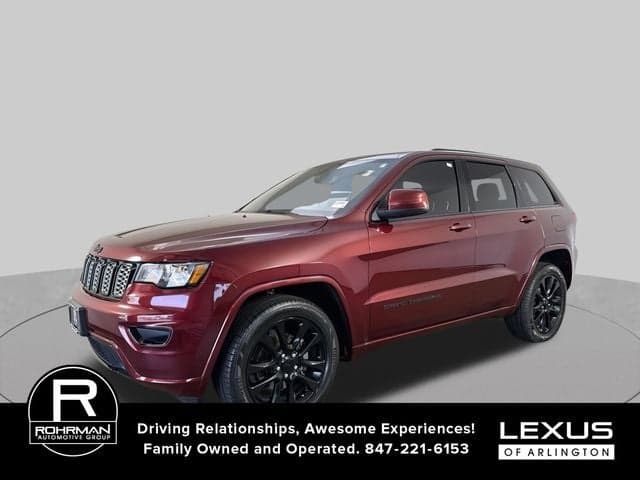 2019 Jeep Grand Cherokee Altitude — photo 1 of 50