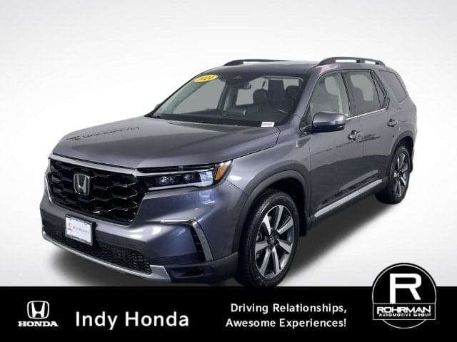 2024 Honda Pilot Touring — photo 1 of 5