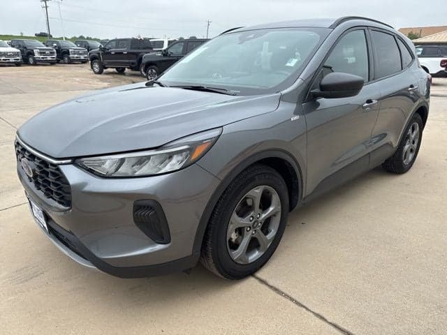 2025 Ford Escape ST-Line — photo 1 of 25