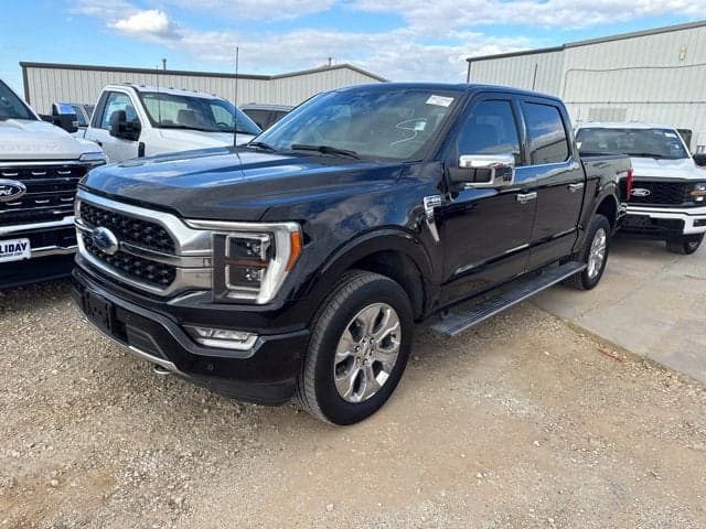 2023 Ford F-150 Platinum — photo 1 of 5
