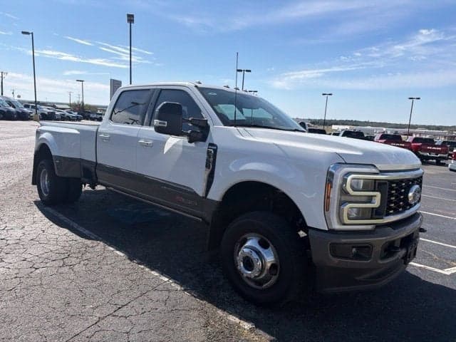 2026 Ford Super Duty F-350 DRW King Ranch — photo 1 of 5