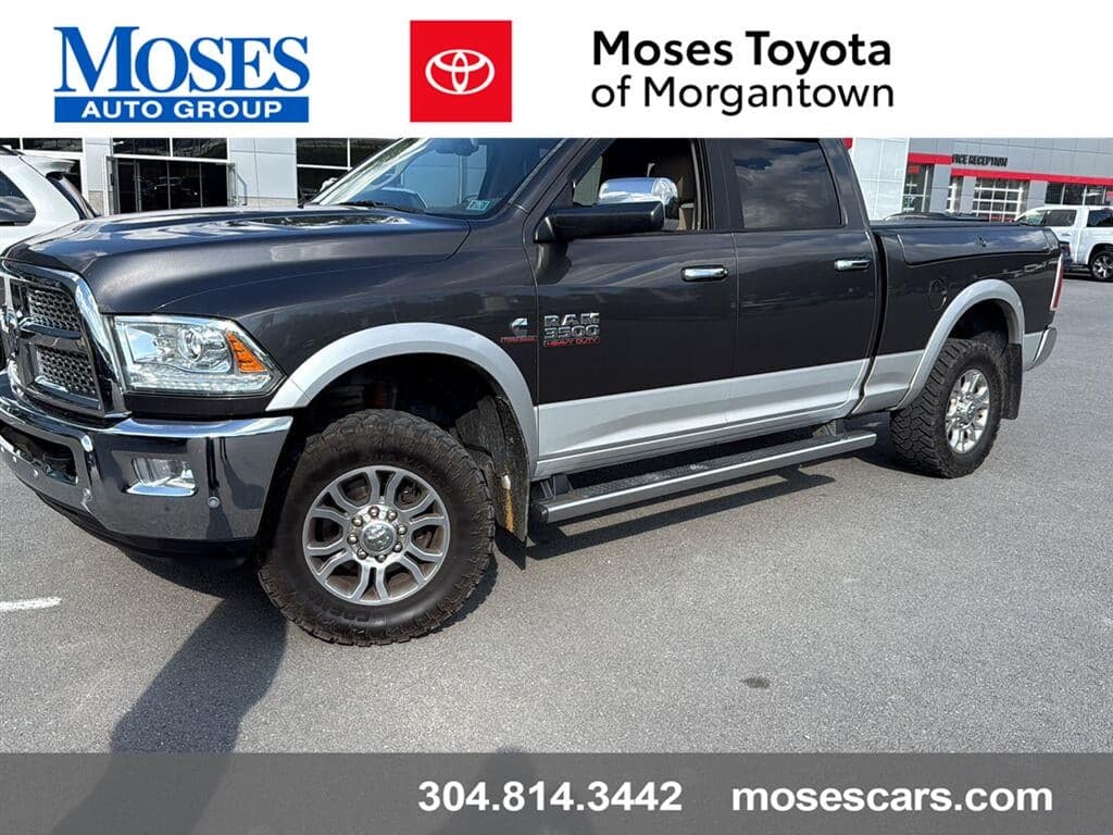 2017 RAM 3500 Laramie — photo 1 of 9