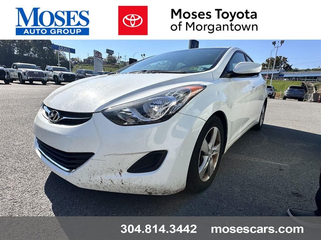 2013 Hyundai Elantra GLS PZEV — photo 1 of 5