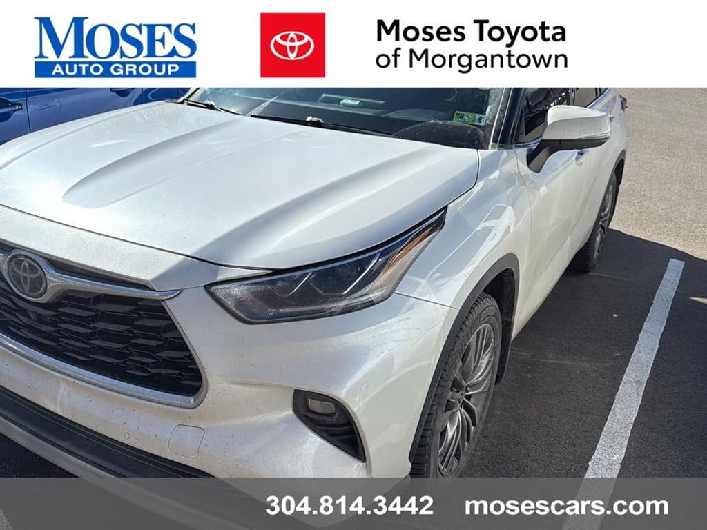 2021 Toyota Highlander Platinum — photo 1 of 5