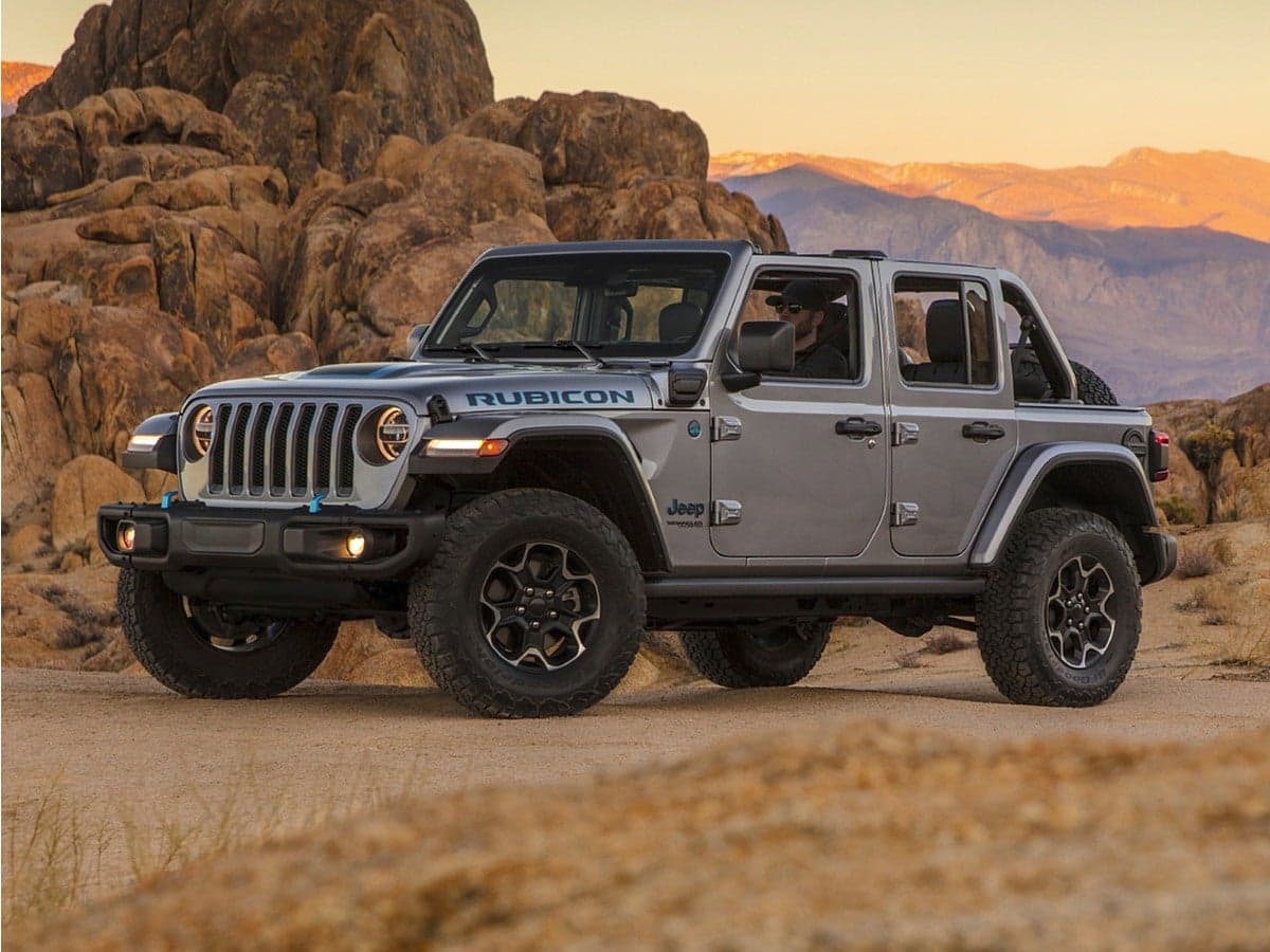 2023 Jeep Wrangler Sahara — photo 1 of 5