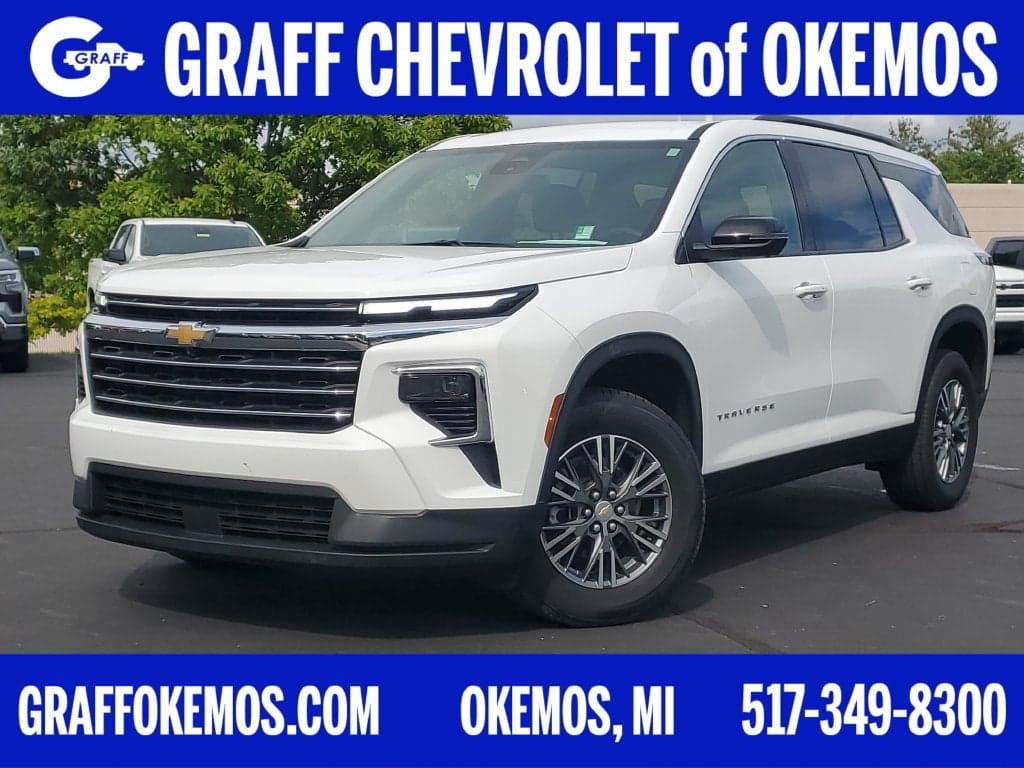 2024 Chevrolet Traverse AWD LT — photo 1 of 5