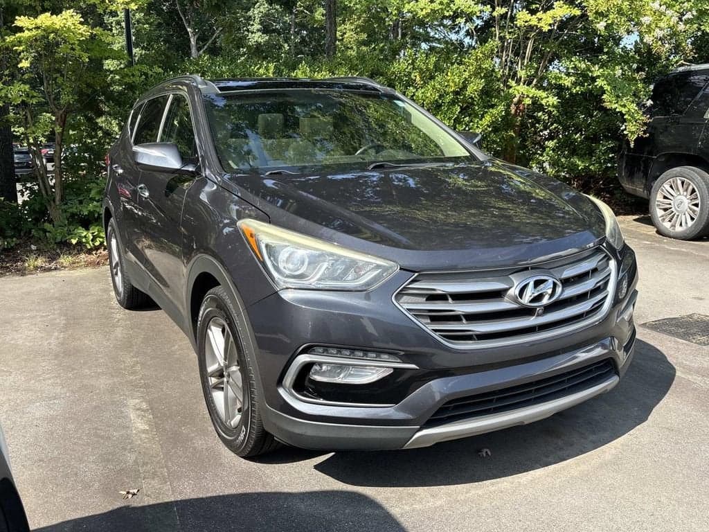 2017 Hyundai Santa Fe Sport 2.4L — photo 1 of 6