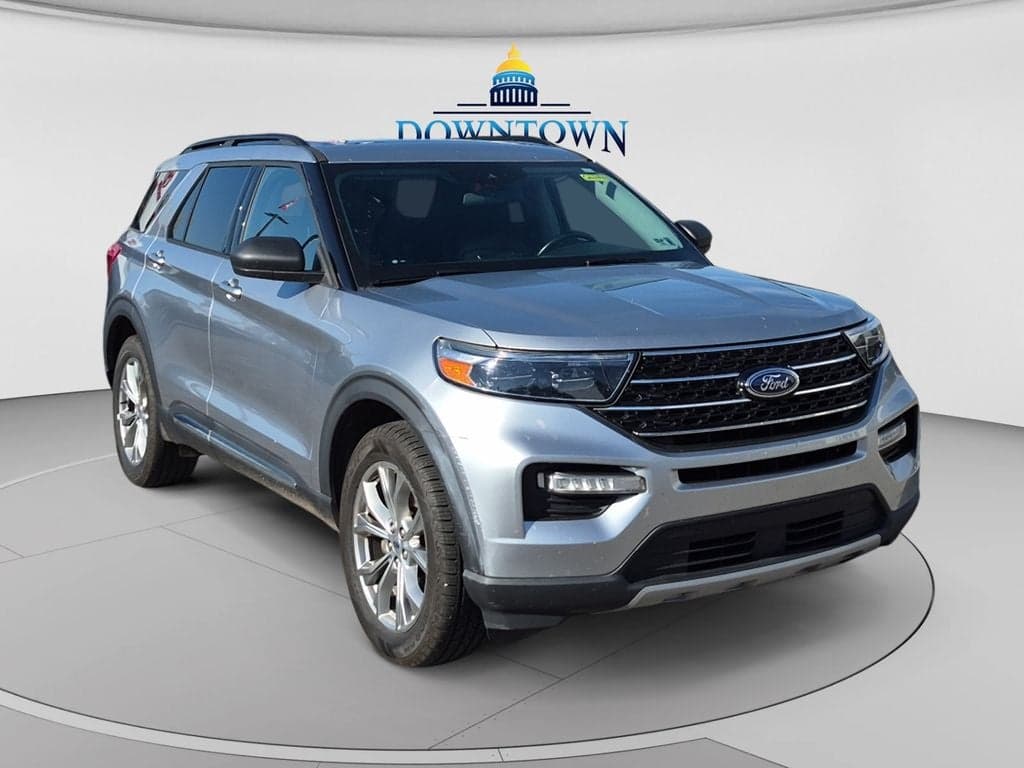 2020 Ford Explorer XLT — photo 1 of 5