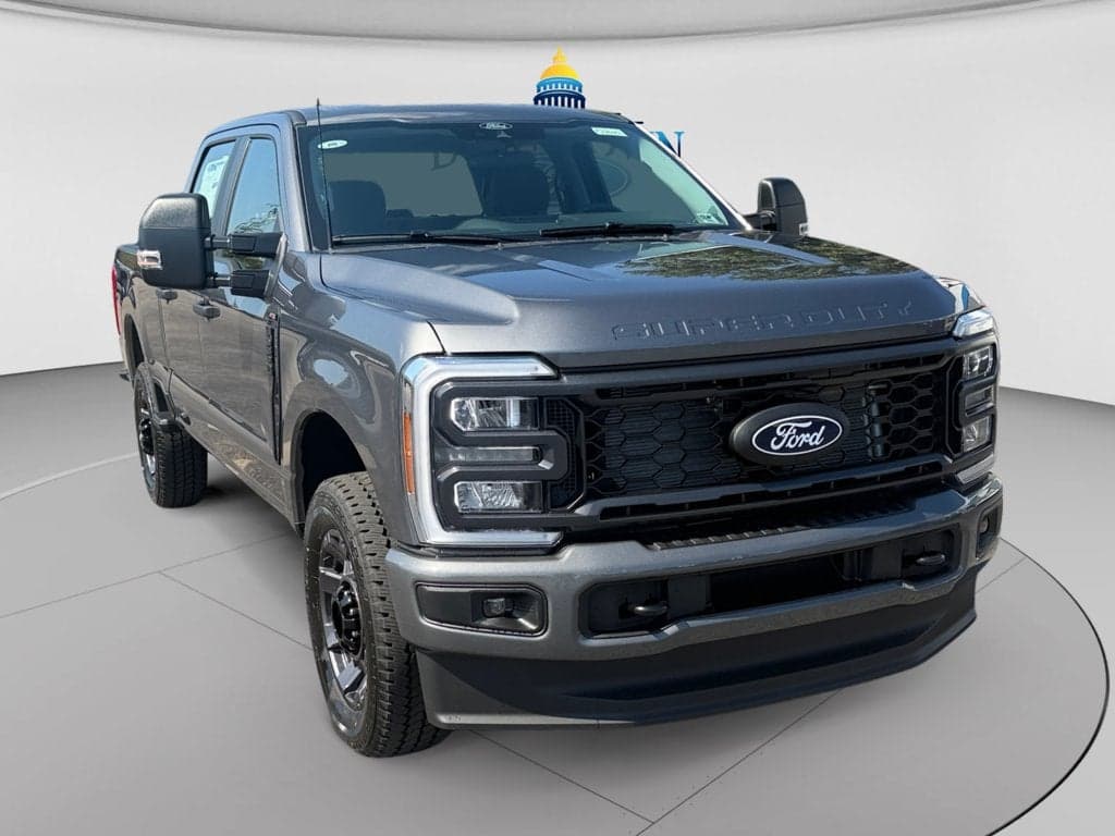 2027 Ford Super Duty F-250 SRW XL — photo 1 of 43