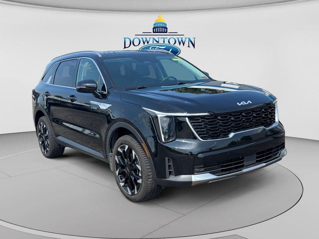 2025 Kia Sorento EX — photo 1 of 5
