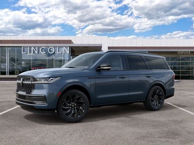 2027 Lincoln Navigator Reserve — photo 1 of 23