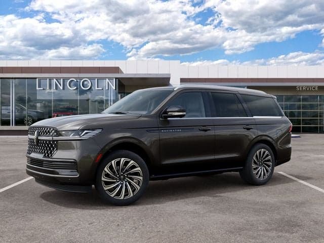 2027 Lincoln Navigator Black Label — photo 1 of 23