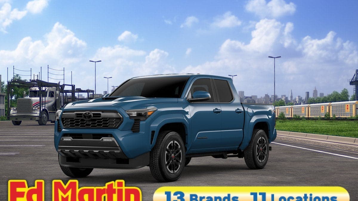 2026 Toyota Tacoma TRD Sport — photo 1 of 22