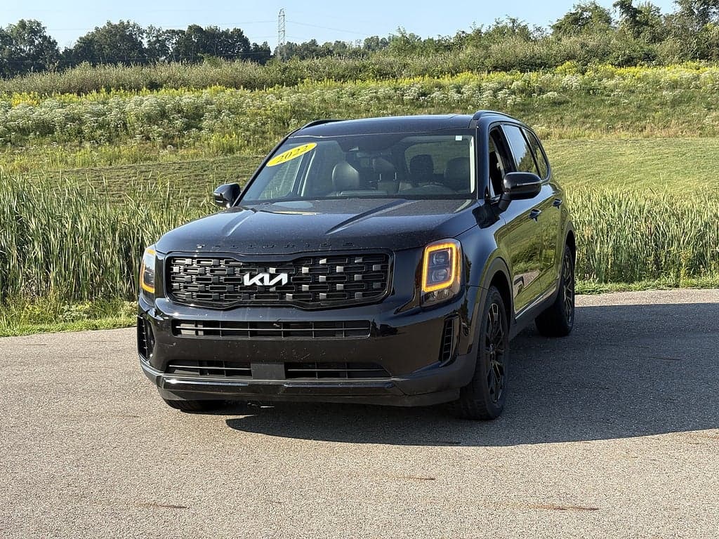 2022 Kia Telluride EX — photo 1 of 5