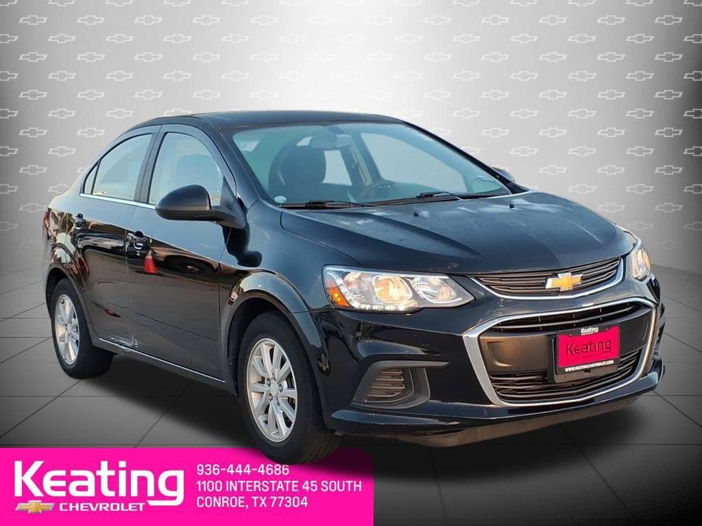 2019 Chevrolet Sonic LT — photo 1 of 43