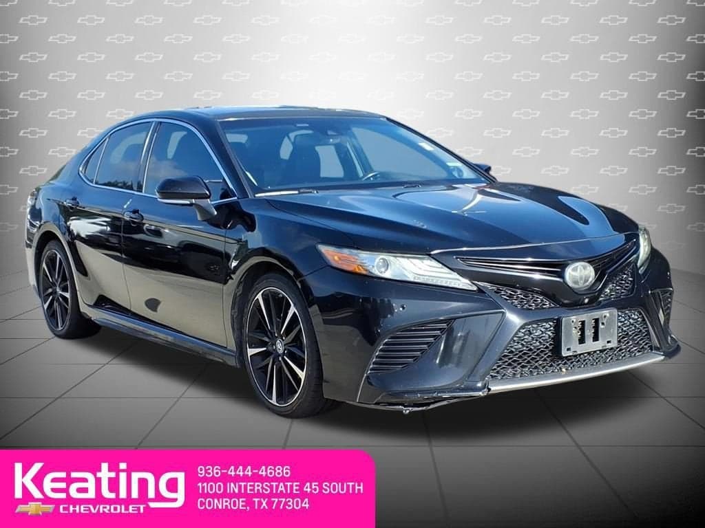 2018 Toyota Camry XSE V6 — photo 1 of 16