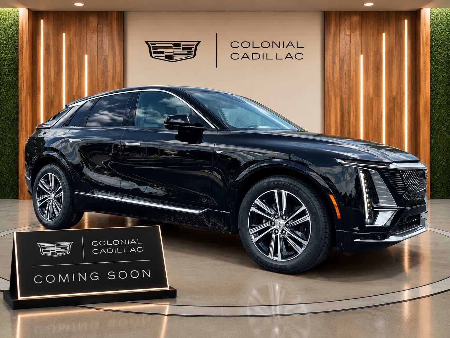 2025 Cadillac OPTIQ Luxury — photo 1 of 5