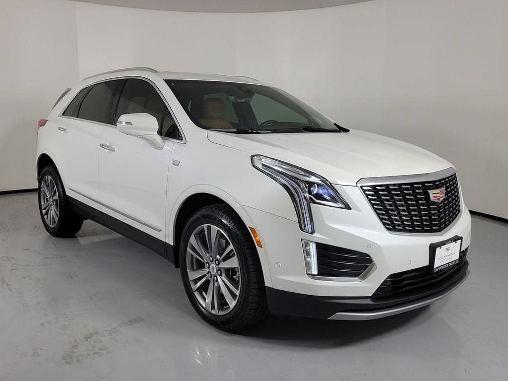2024 Cadillac XT5 Premium Luxury — photo 1 of 46