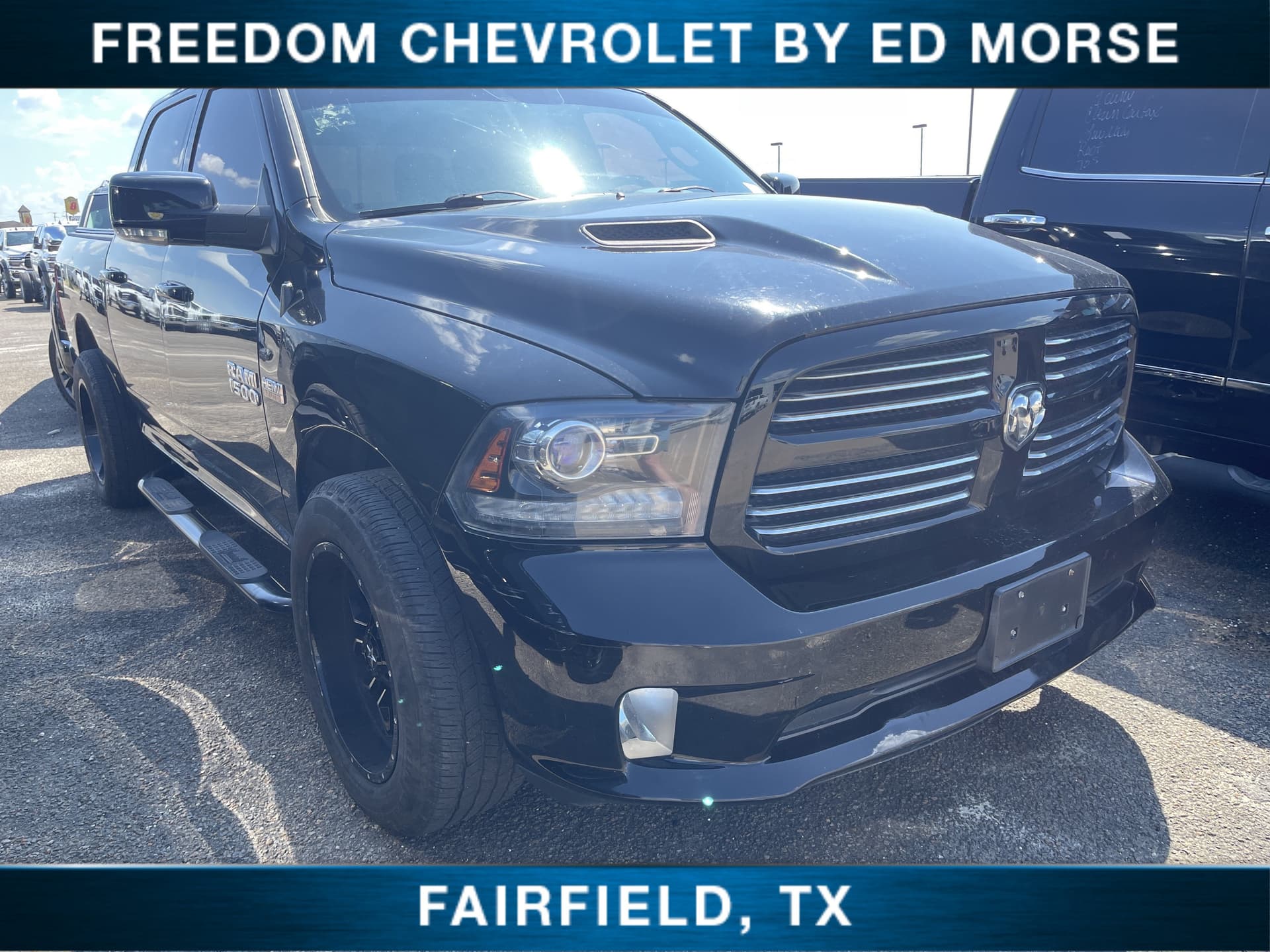 2014 RAM 1500 Sport — photo 1 of 2