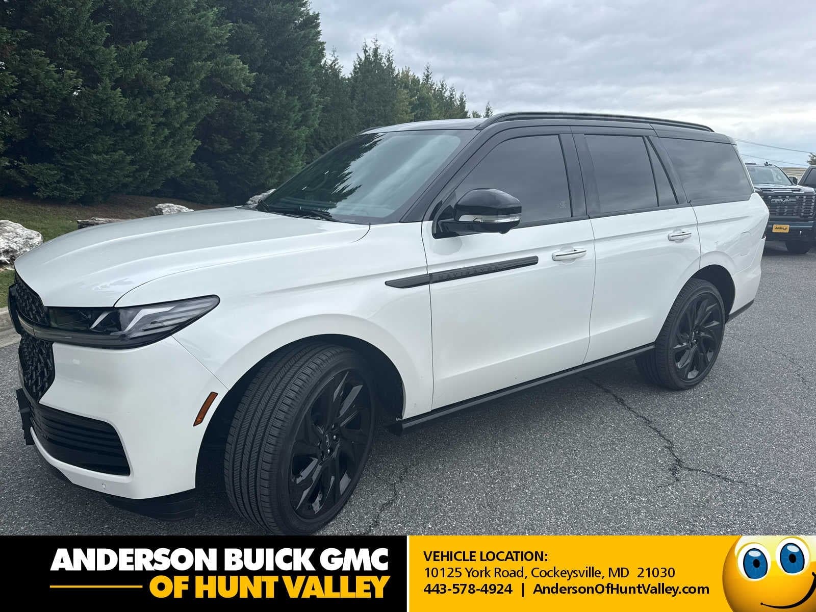 2027 Lincoln Navigator Black Label — photo 1 of 7