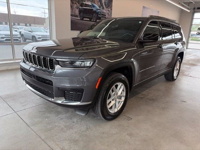 2024 Jeep Grand Cherokee L Laredo X — photo 1 of 5
