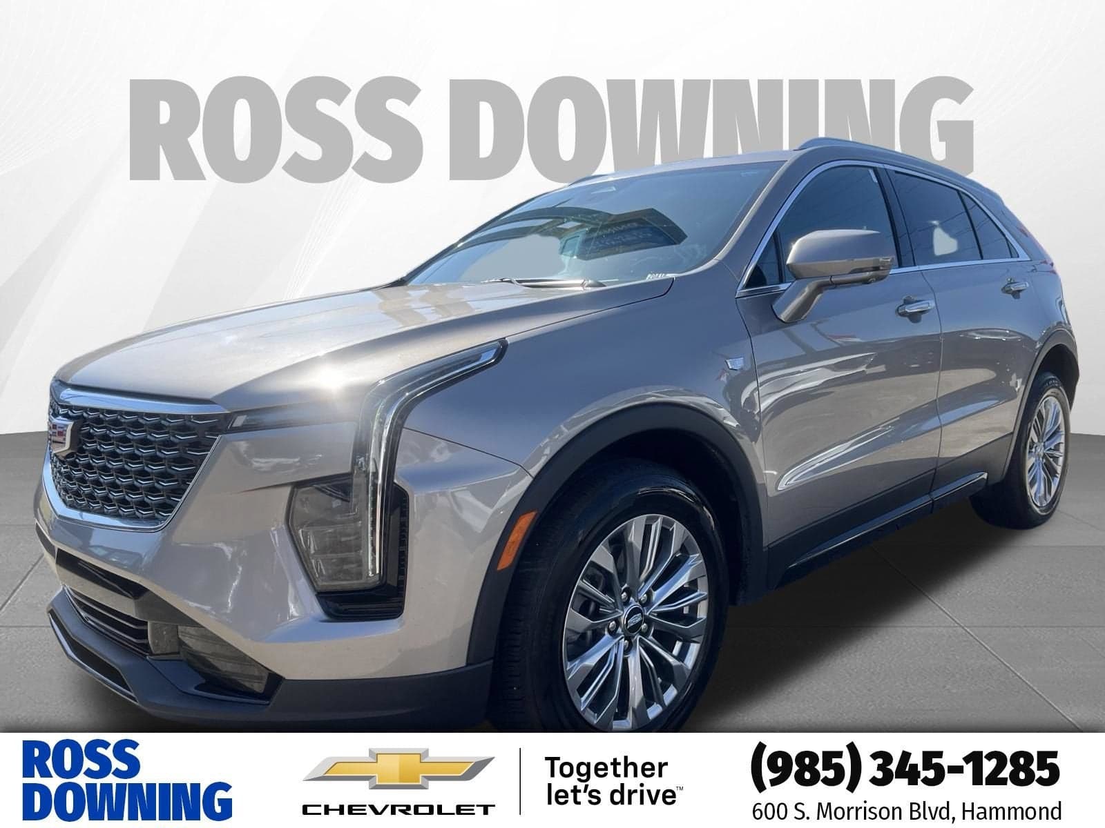 2025 Cadillac XT4 Premium Luxury — photo 1 of 3