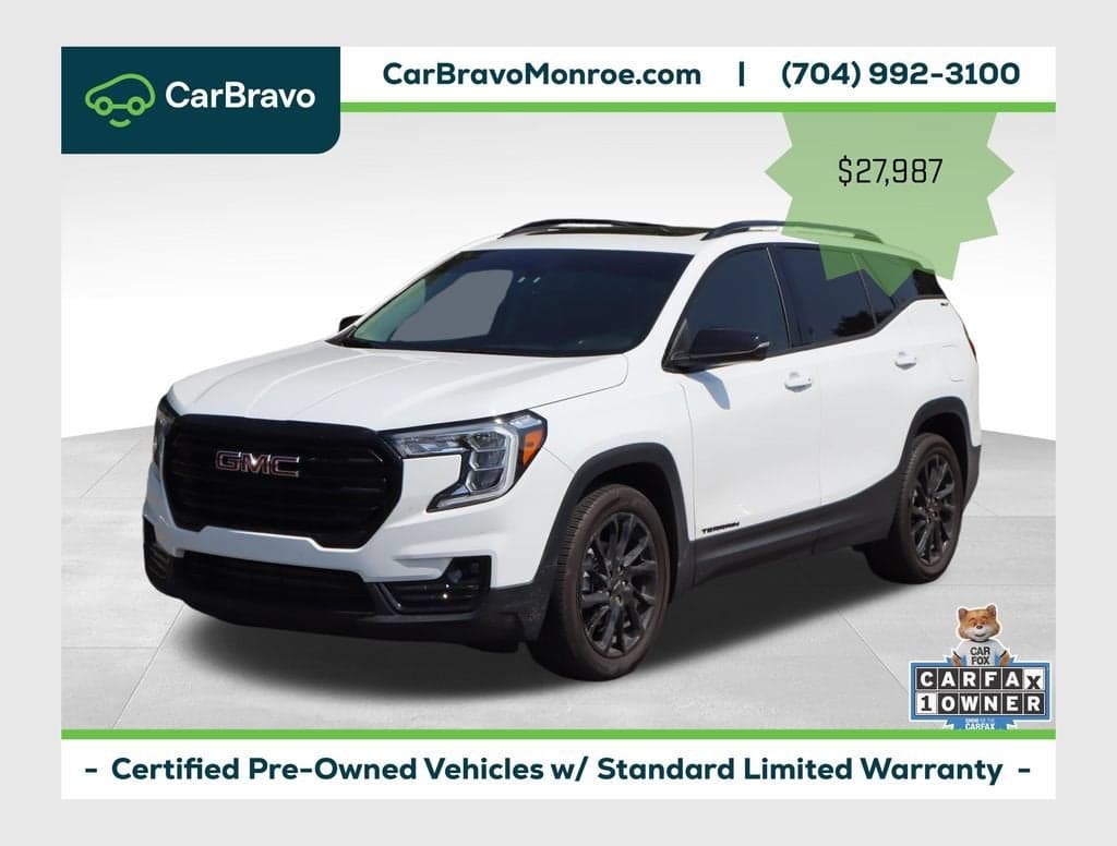 2024 GMC Terrain SLT — photo 1 of 33