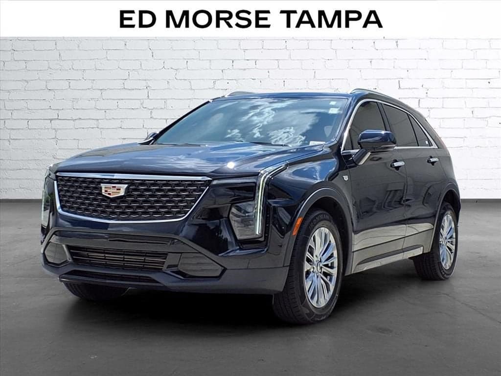 2024 Cadillac XT4 Premium Luxury — photo 1 of 46