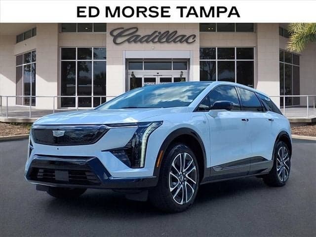 2027 Cadillac OPTIQ Sport — photo 1 of 42