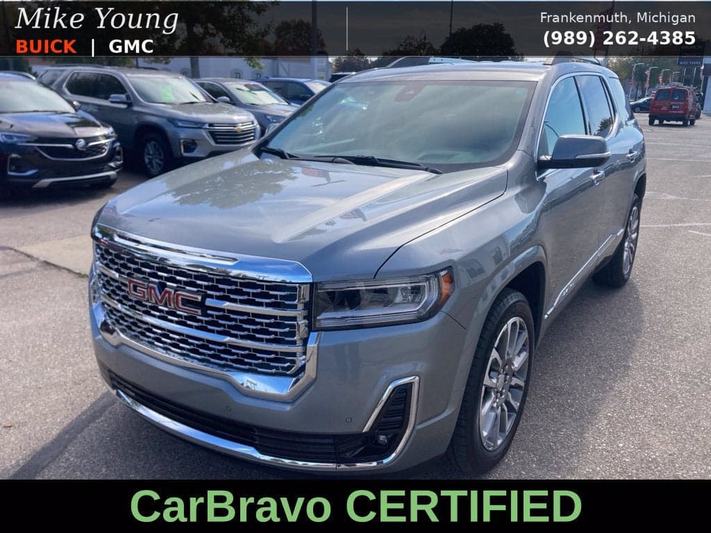 2023 GMC Acadia Denali — photo 1 of 5
