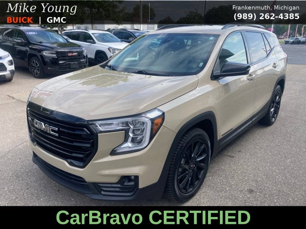 2023 GMC Terrain SLT — photo 1 of 54