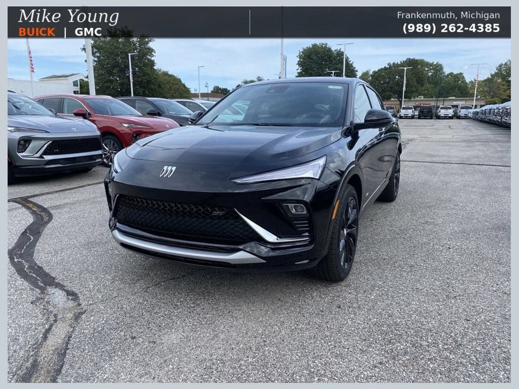 2026 Buick Envista Sport Touring — photo 1 of 36