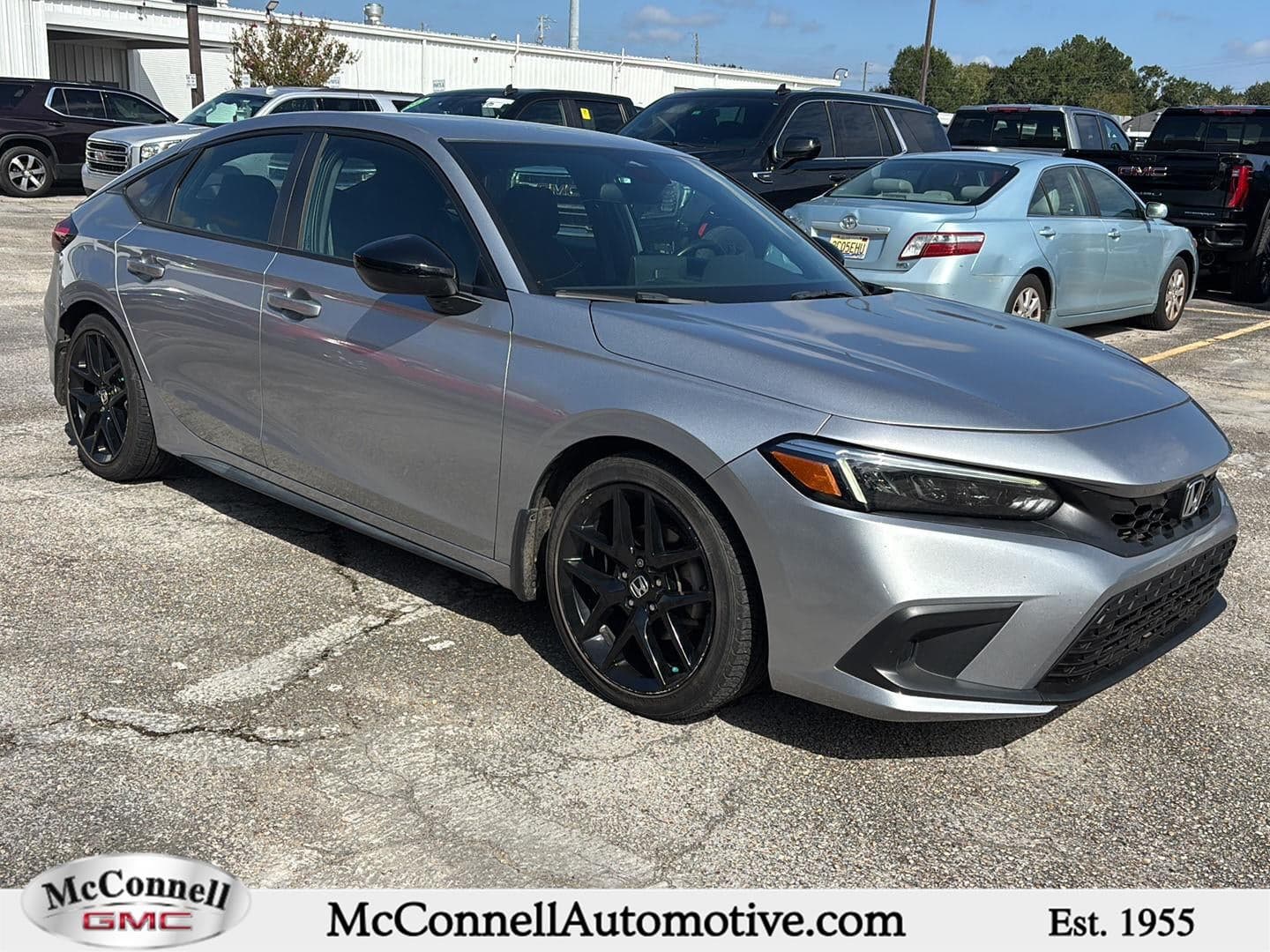 2023 Honda Civic Hatchback Sport — photo 1 of 21