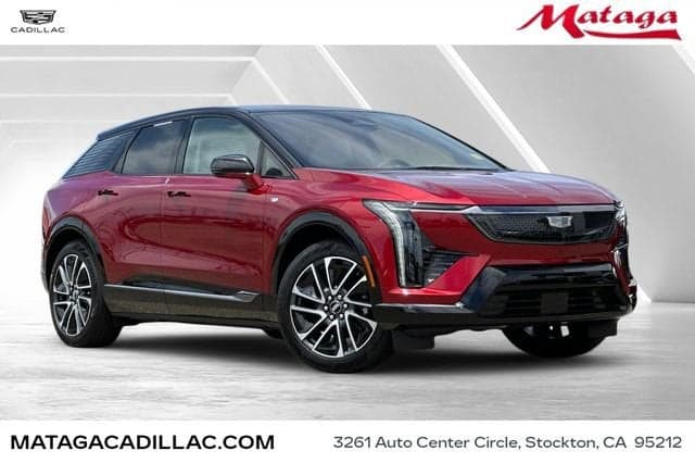 2026 Cadillac OPTIQ Premium Sport — photo 1 of 40