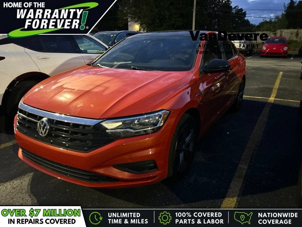 2019 Volkswagen Jetta S — photo 1 of 12