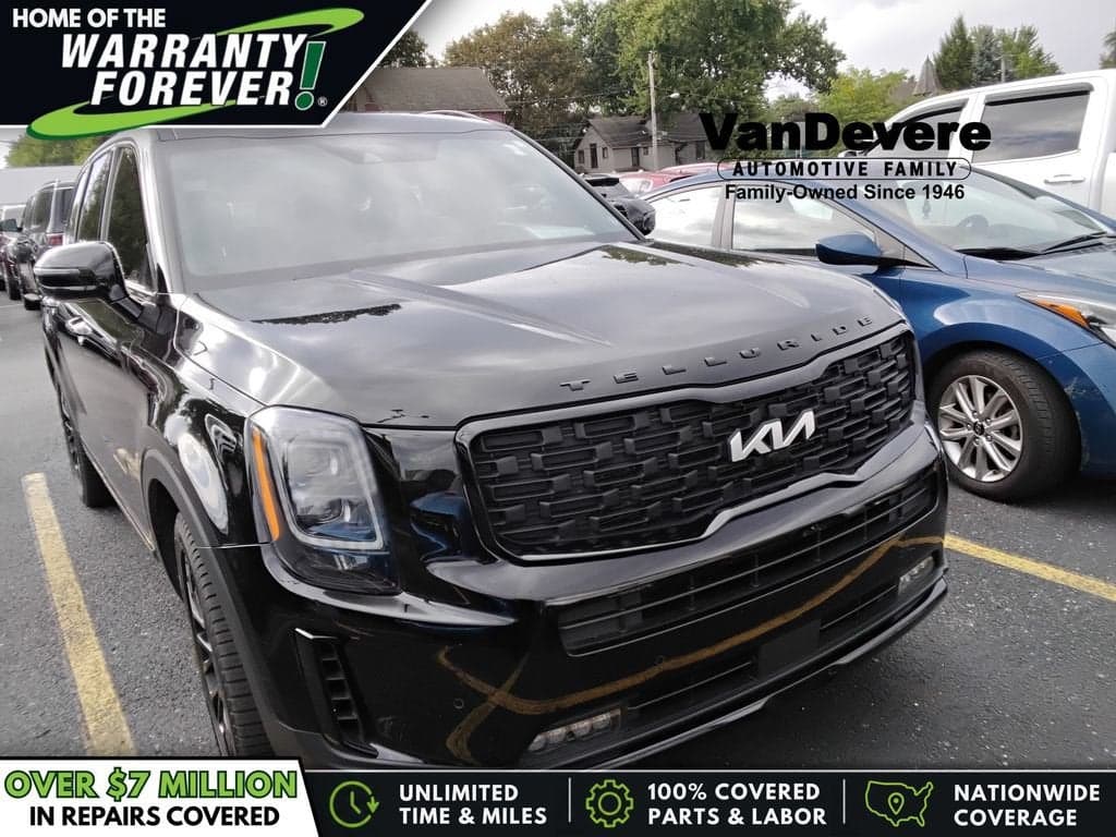 2022 Kia Telluride SX — photo 1 of 12