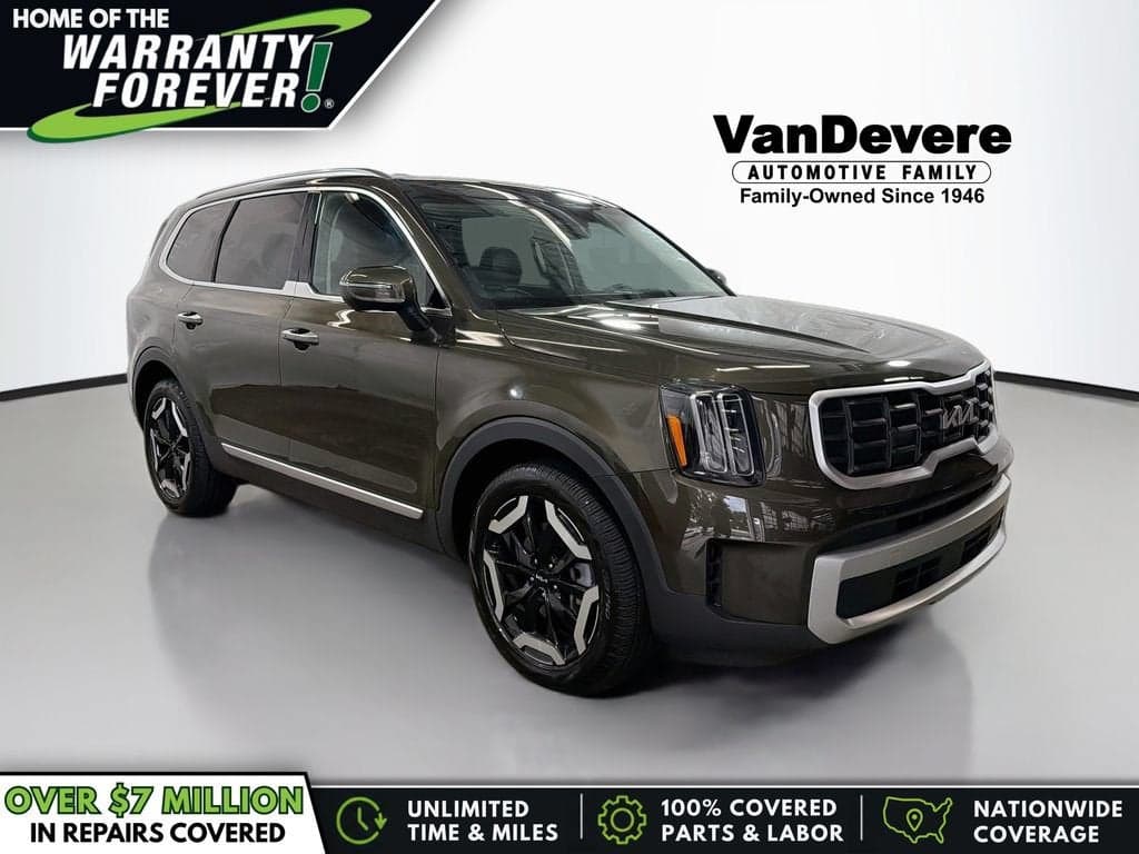 2024 Kia Telluride S — photo 1 of 35
