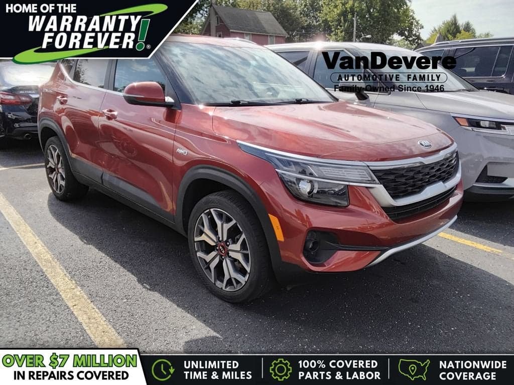 2021 Kia Seltos S — photo 1 of 12