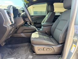 Extra Photo