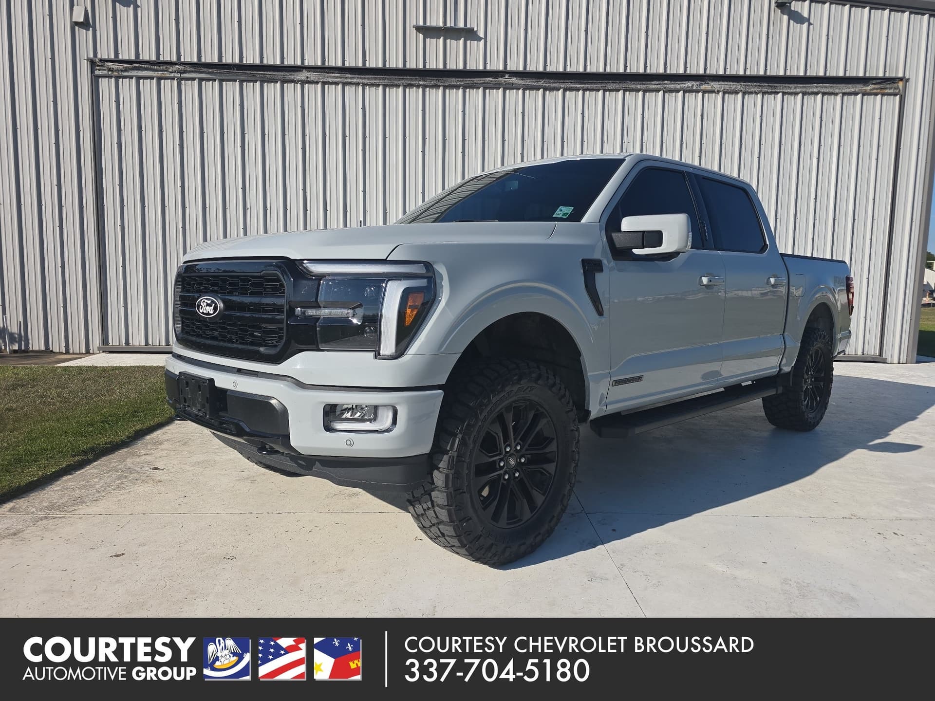 2024 Ford F-150 LARIAT — photo 1 of 5
