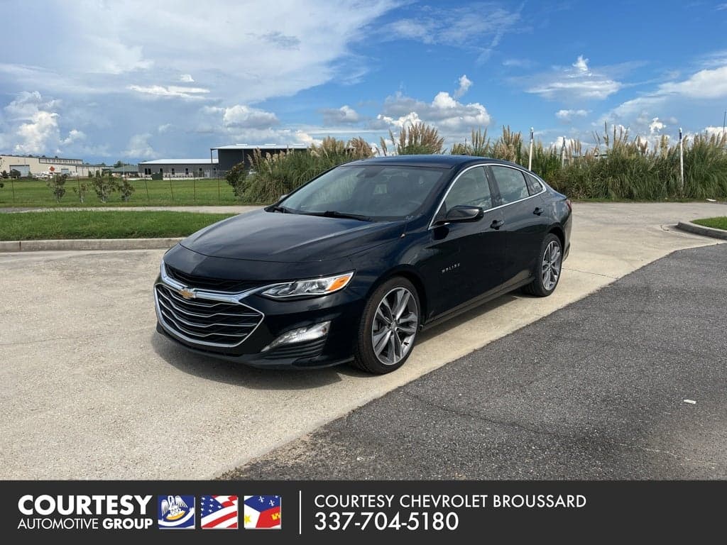 2024 Chevrolet Malibu 2LT — photo 1 of 33