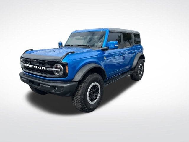 2024 Ford Bronco Outer Banks — photo 1 of 5