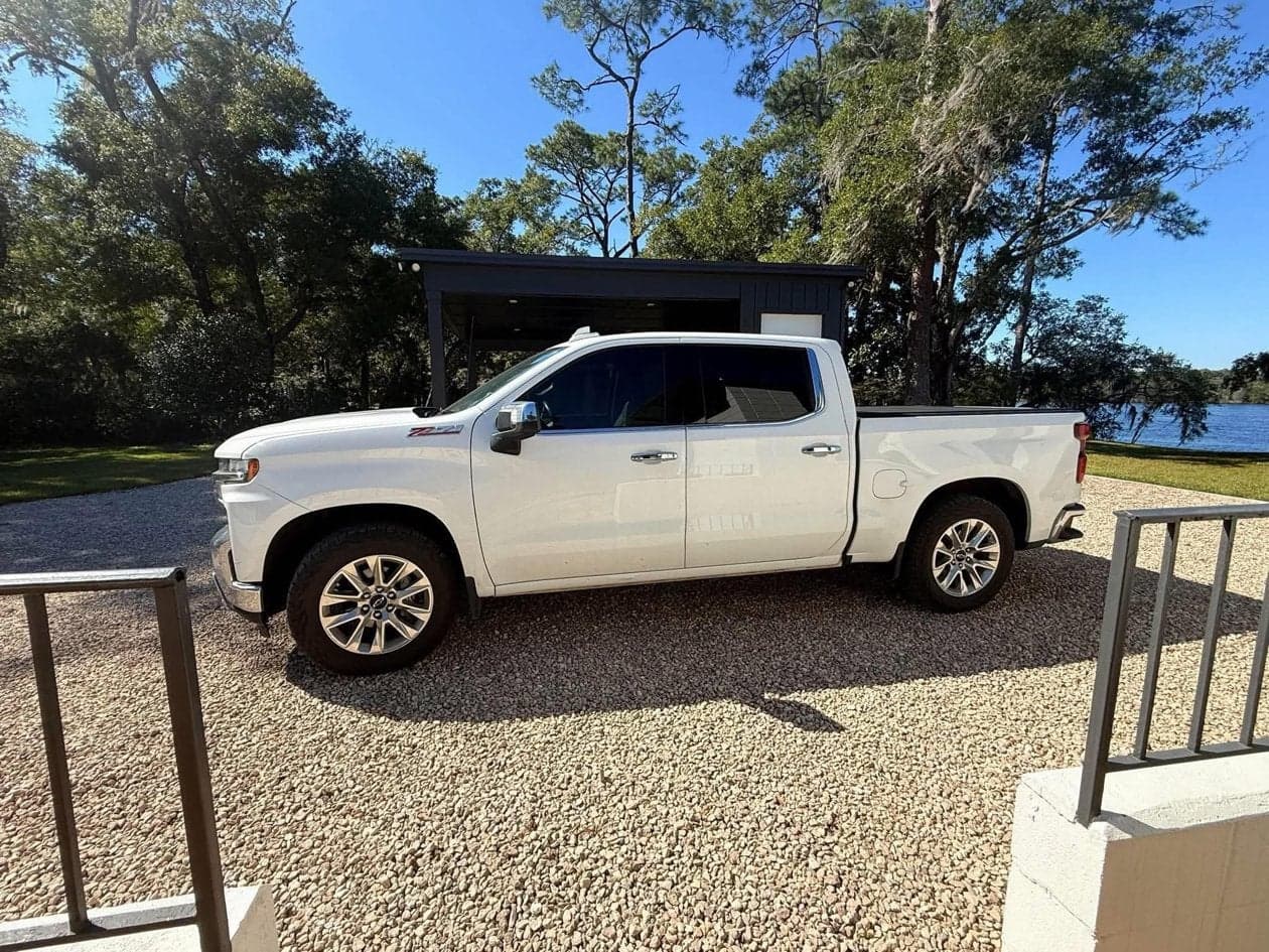 2021 Chevrolet Silverado 1500 LTZ — photo 1 of 5