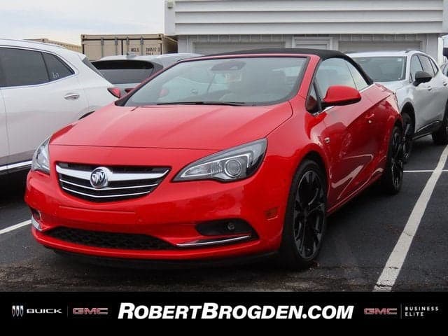 2019 Buick Cascada Sport Touring — photo 1 of 5