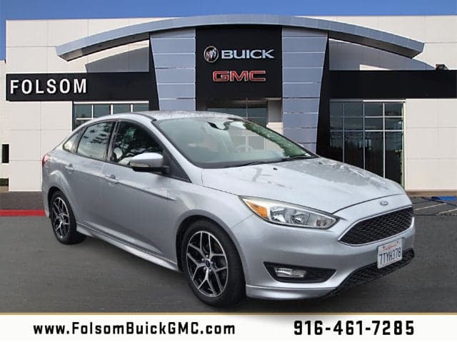 2016 Ford Focus SE — photo 1 of 3