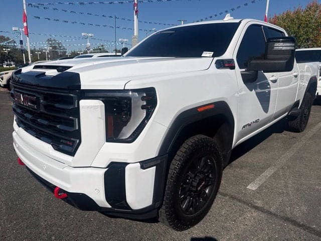 2025 GMC Sierra 2500HD AT4 — photo 1 of 5
