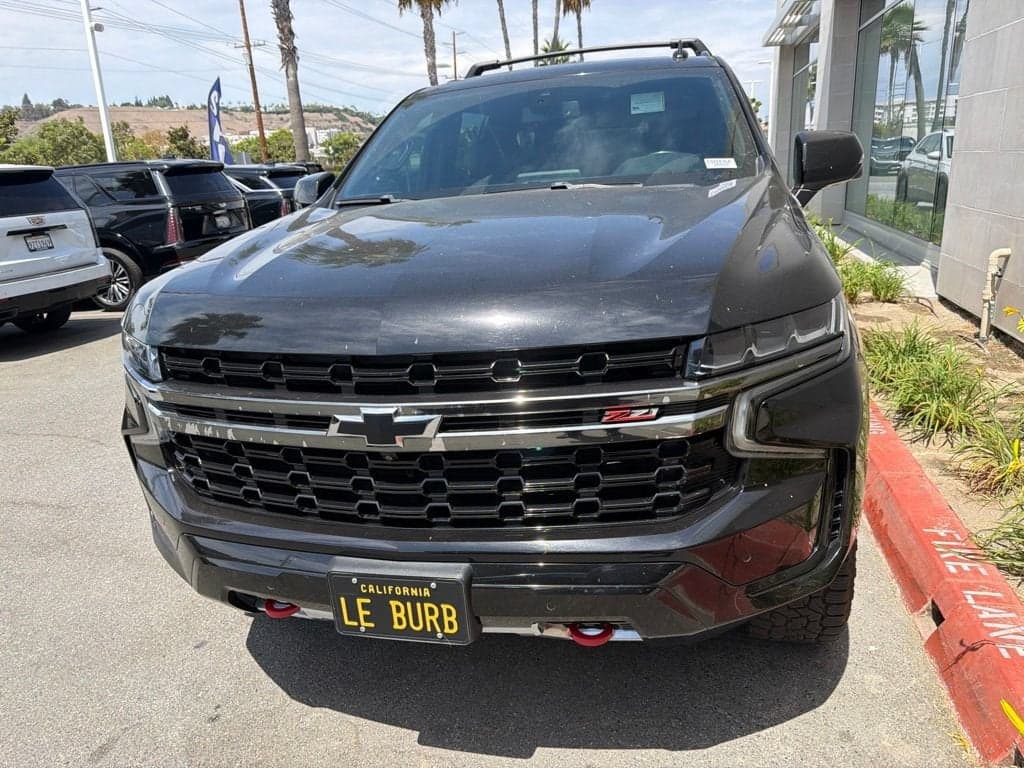 2022 Chevrolet Suburban Z71 — photo 1 of 21