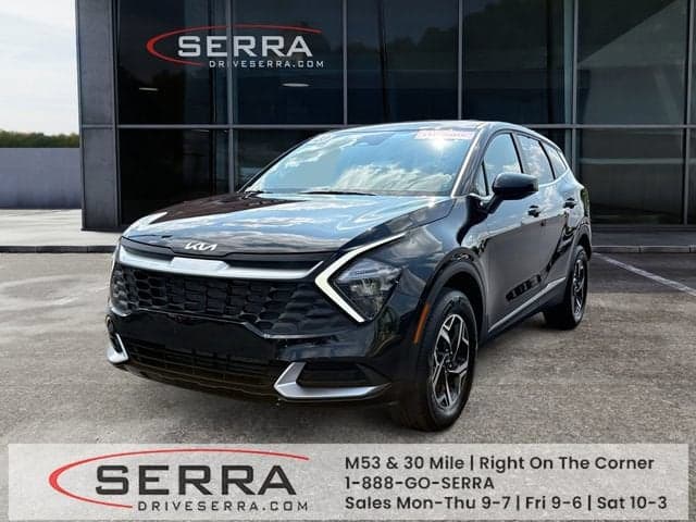 2023 Kia Sportage LX — photo 1 of 27