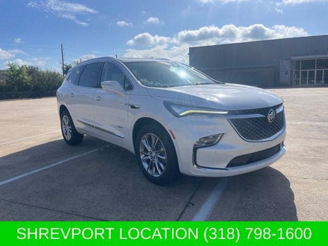 2023 Buick Enclave Avenir — photo 1 of 5