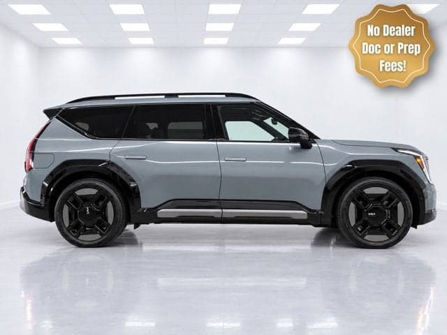 2024 Kia EV9 GT-Line — photo 1 of 51